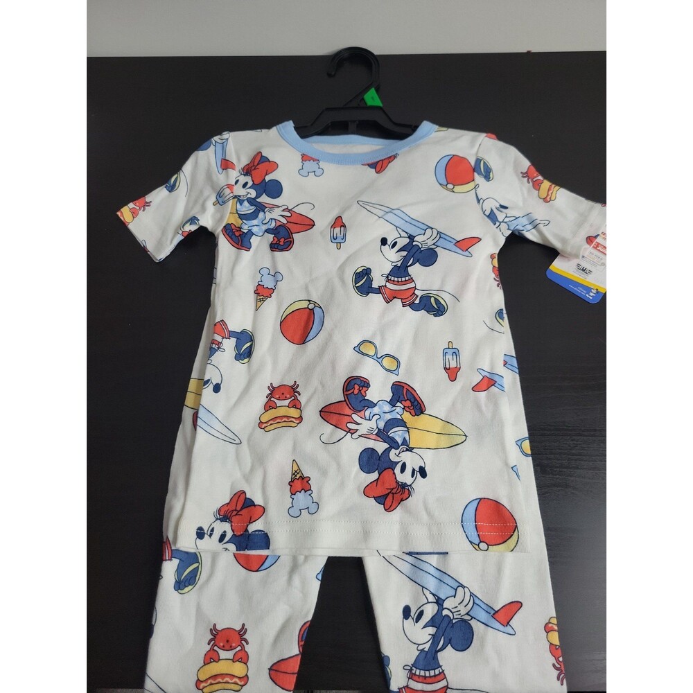 2 sets of size 5T character pajamas - Picture 6 of 8